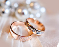 gold wedding rings